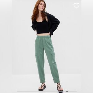 Gap Cargo Pants